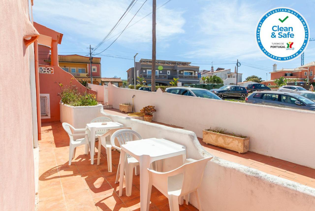 T - Casa Costa Doiro Guesthouse ลากอส ภายนอก รูปภาพ